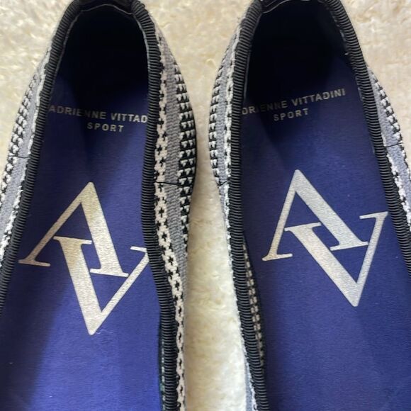Adrienne Vittadini Womens Sport Knit Ballet Flats Gray Patterned Shoes Sz 8.5 - Picture 2 of 8